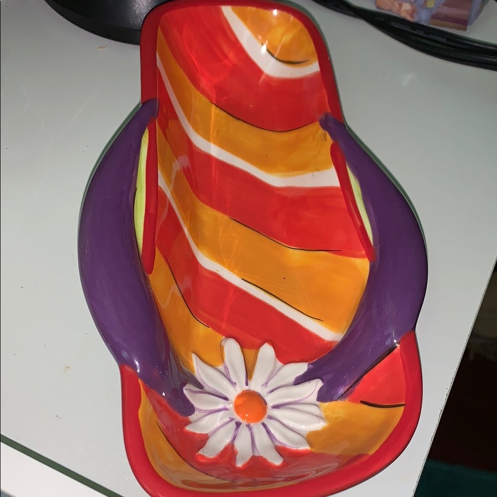 Clay art flip flop serving dish